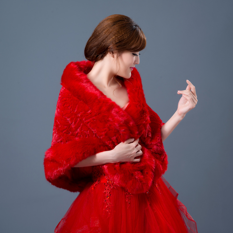 New Arrival Red Faux Fur Wedding Stoles 2016 Printed Long Sleeves Wedding Coat for Prom Модные свадебные шубки 2016: Тенденции