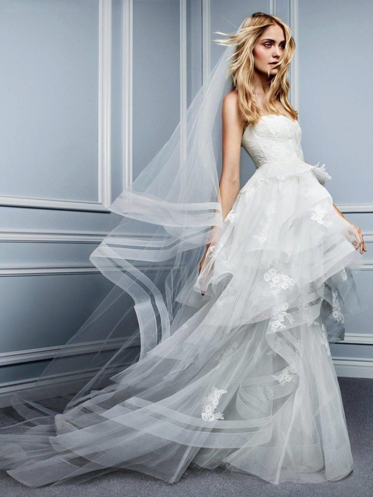 Monique Lhuillier 2015 Bridal Gown 3 Модный образ невесты 2016