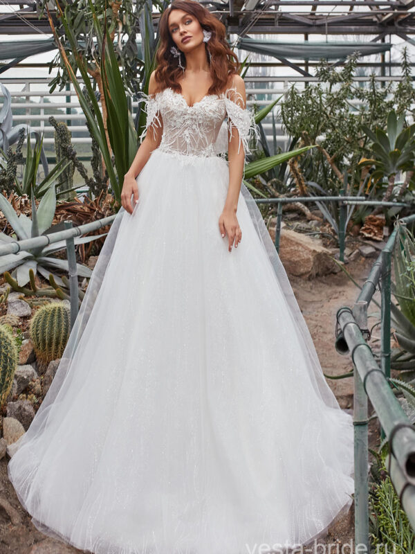 Кружевное свадебное платье А-силуэта Liana