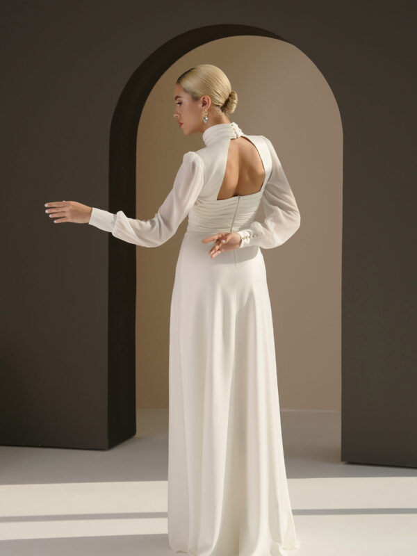 dsc09776 scaled Лаконичное, стильное свадебное платье "Линея"